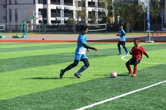 泰森出场16分钟赚2000万美元 相当于梅西整赛季收入